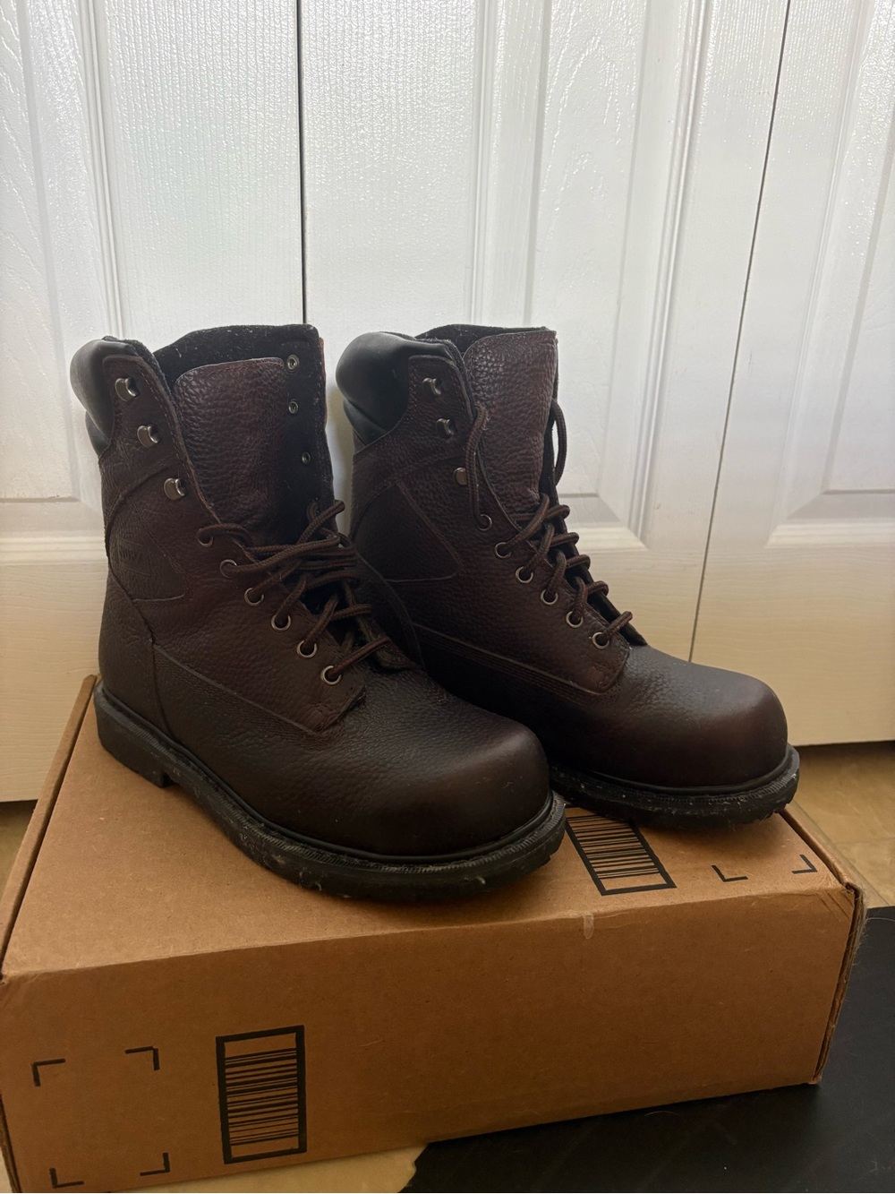 WORX By Red Wing (2413-05) - Work Boots, Slip Resistant, BRAND NEW NEVER WORN